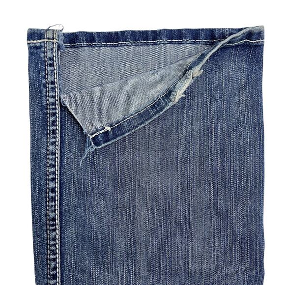 BKE Stella Women’s Jeans Size 25 x 31 Bootcut Distressed Blue Denim Medium Wash - Picture 7 of 12